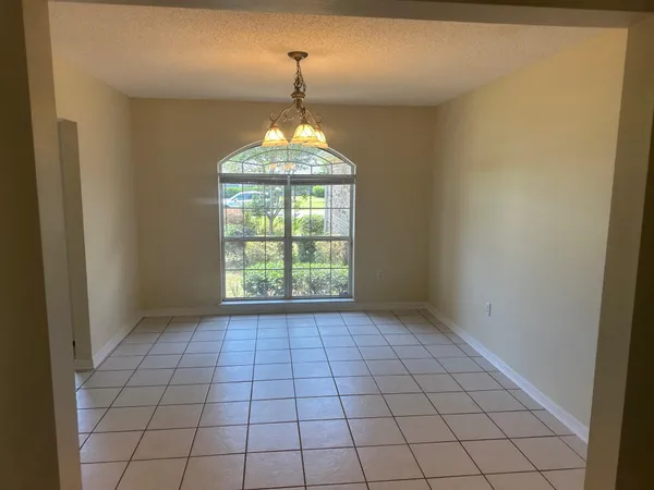 $2,650 | 2308 Valley Place, Navarre, FL 32566