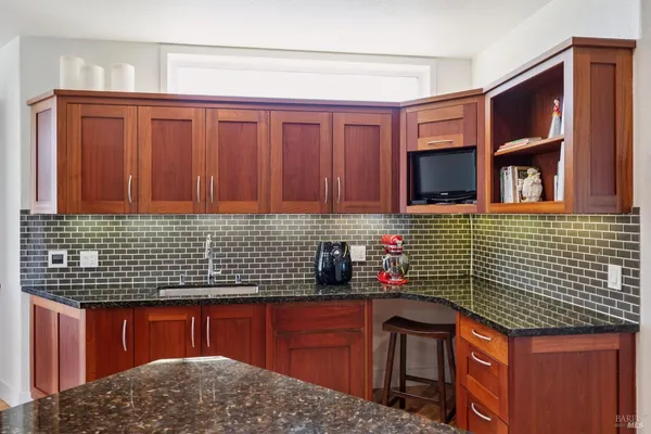 $2,995,000 | 424 Loon Court, Bodega Bay, CA 94923