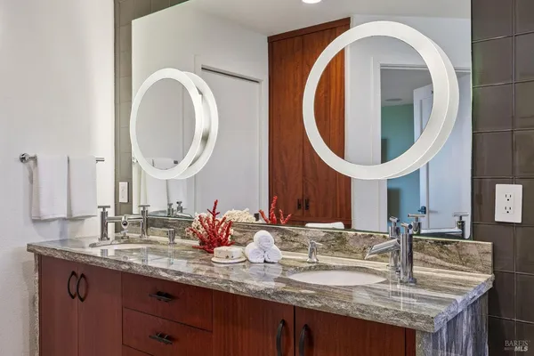 $2,995,000 | 424 Loon Court, Bodega Bay, CA 94923