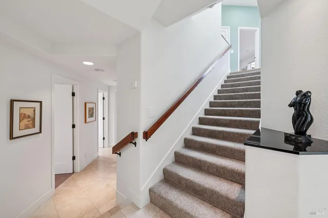 $2,995,000 | 424 Loon Court, Bodega Bay, CA 94923