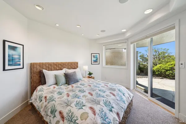 $2,995,000 | 424 Loon Court, Bodega Bay, CA 94923