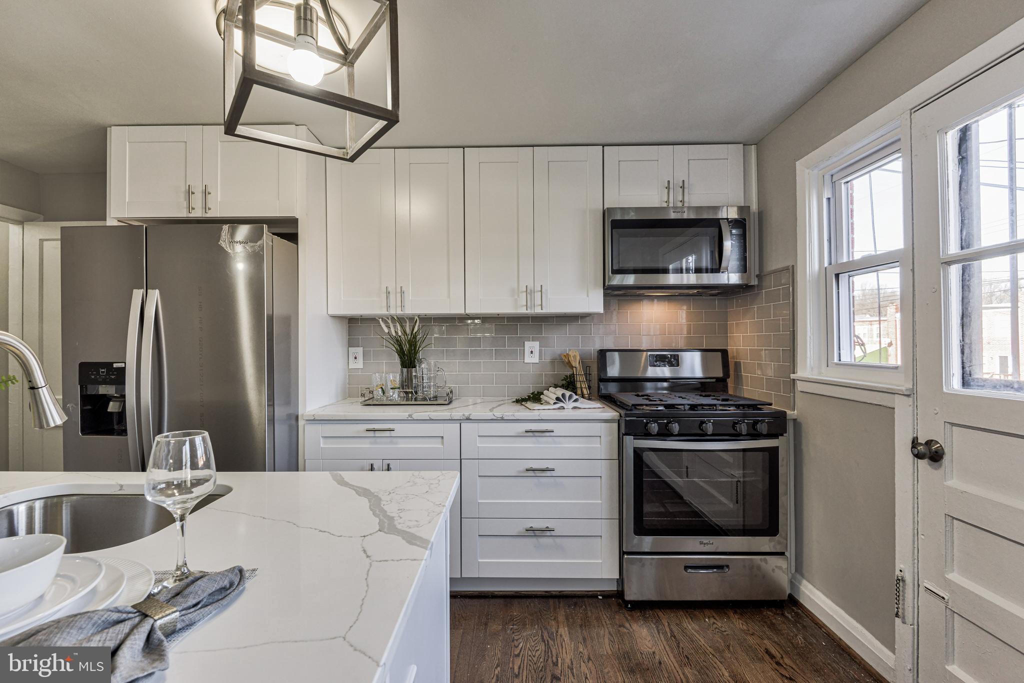 1105 Wicklow Road Baltimore, MD 21229 - Photo 23 of 39