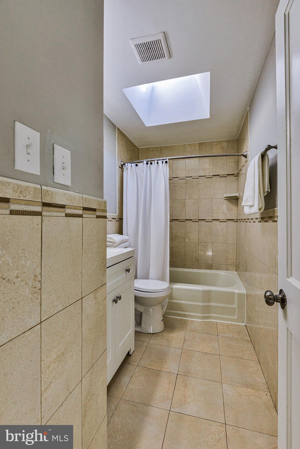 1105 Wicklow Road Baltimore, MD 21229 - Photo 27 of 39