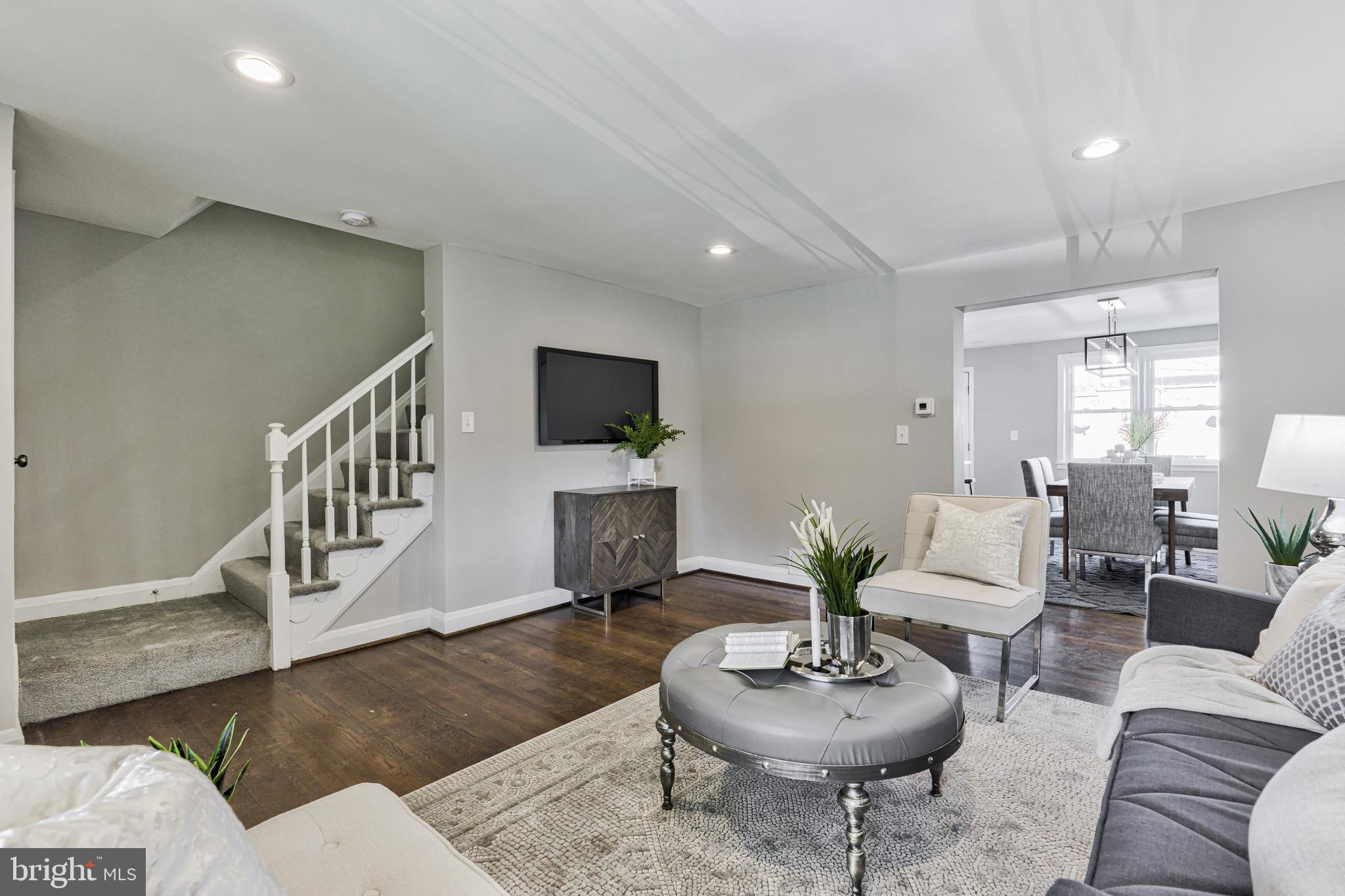 1105 Wicklow Road Baltimore, MD 21229 - Photo 7 of 39