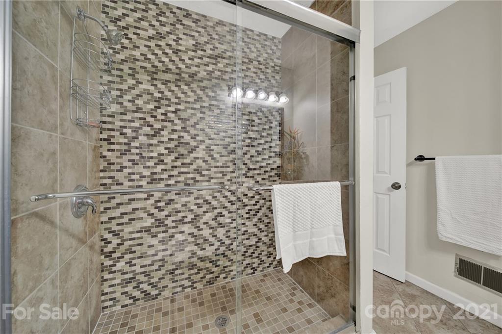 5726 Faulconbridge Road Charlotte, NC 28227 - Photo 23 of 46 Gallery Image 23