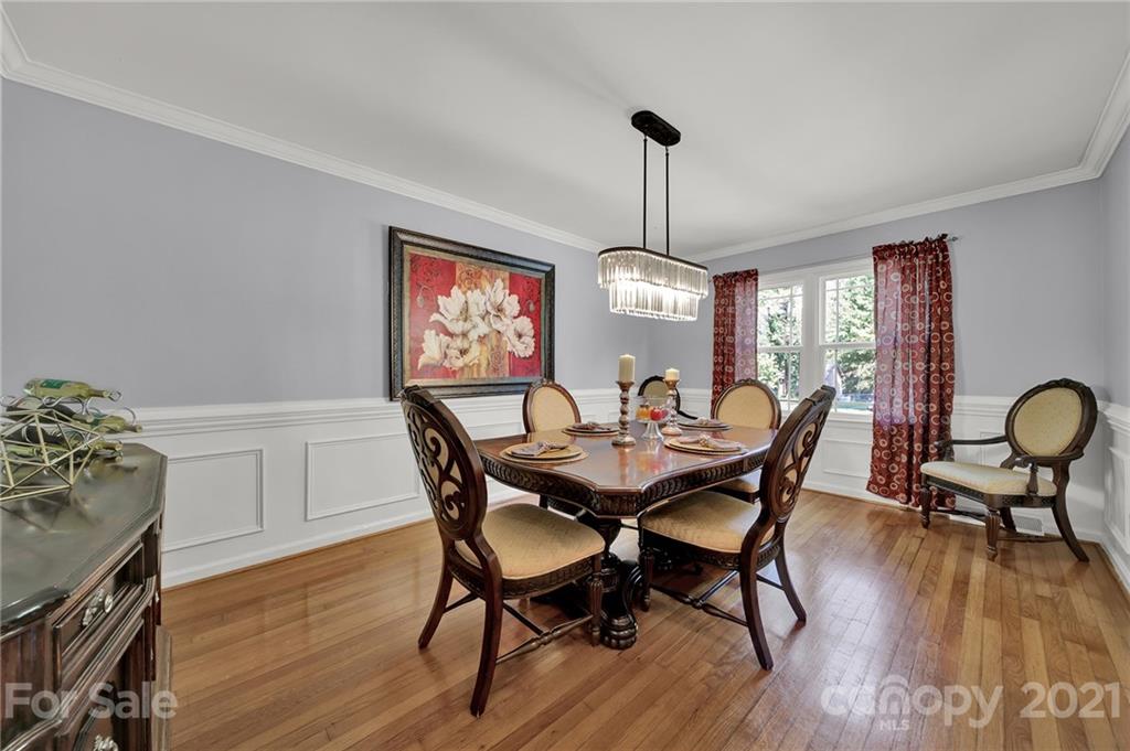 5726 Faulconbridge Road Charlotte, NC 28227 - Photo 8 of 46 Gallery Image 8