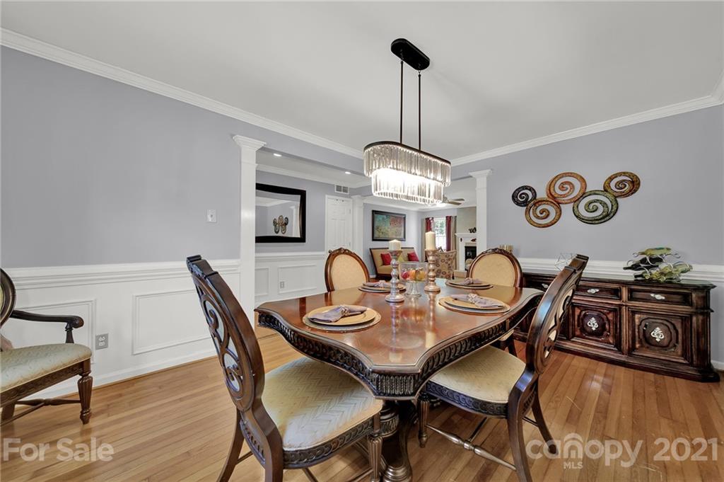 5726 Faulconbridge Road Charlotte, NC 28227 - Photo 9 of 46 Gallery Image 9