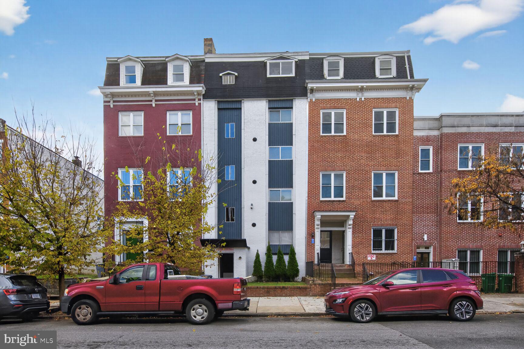 a car parked in front of a building