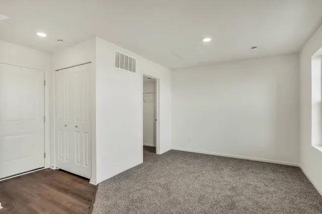 $340,990 | 2646 Arrowhead Drive, Pingree Grove, IL 60140