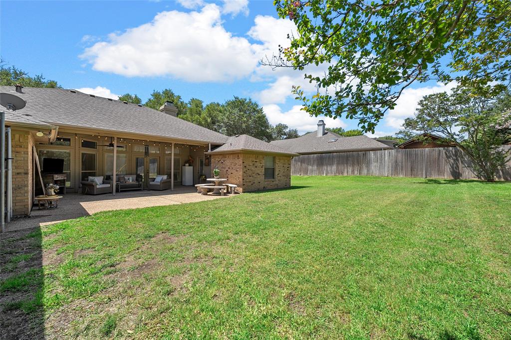 11001 Ridge Point Drive Woodway, TX 76712 - Photo 33 of 39