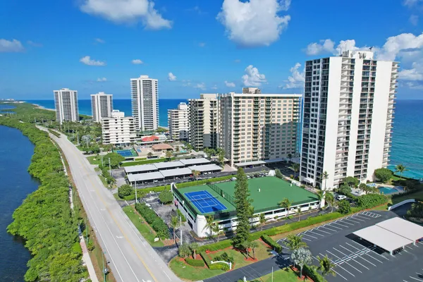 $3,350 | 5420 North Ocean Drive, Unit 1803, Singer Island, FL 33404