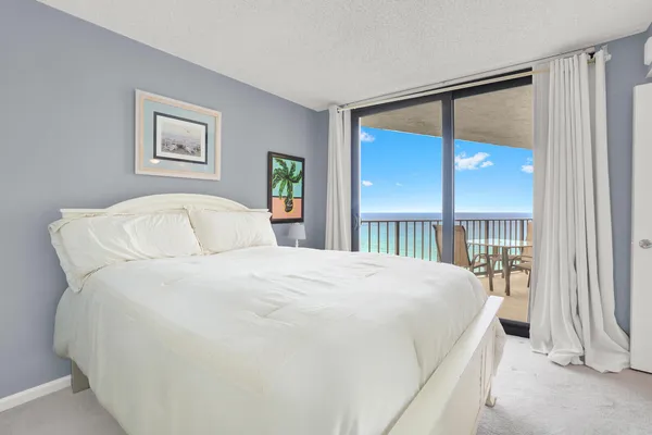 $3,350 | 5420 North Ocean Drive, Unit 1803, Singer Island, FL 33404