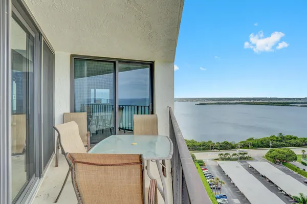 $3,350 | 5420 North Ocean Drive, Unit 1803, Singer Island, FL 33404