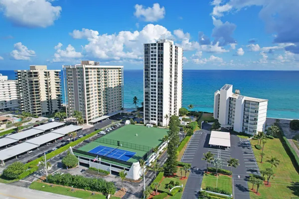 $3,350 | 5420 North Ocean Drive, Unit 1803, Singer Island, FL 33404