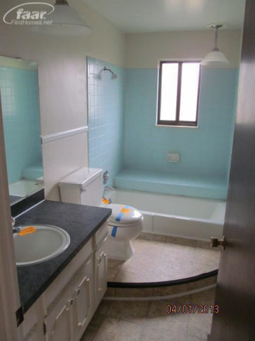 5363 Lennon Road Swartz Creek, MI 48473 - Photo 12 of 34 20349556-11.JPG