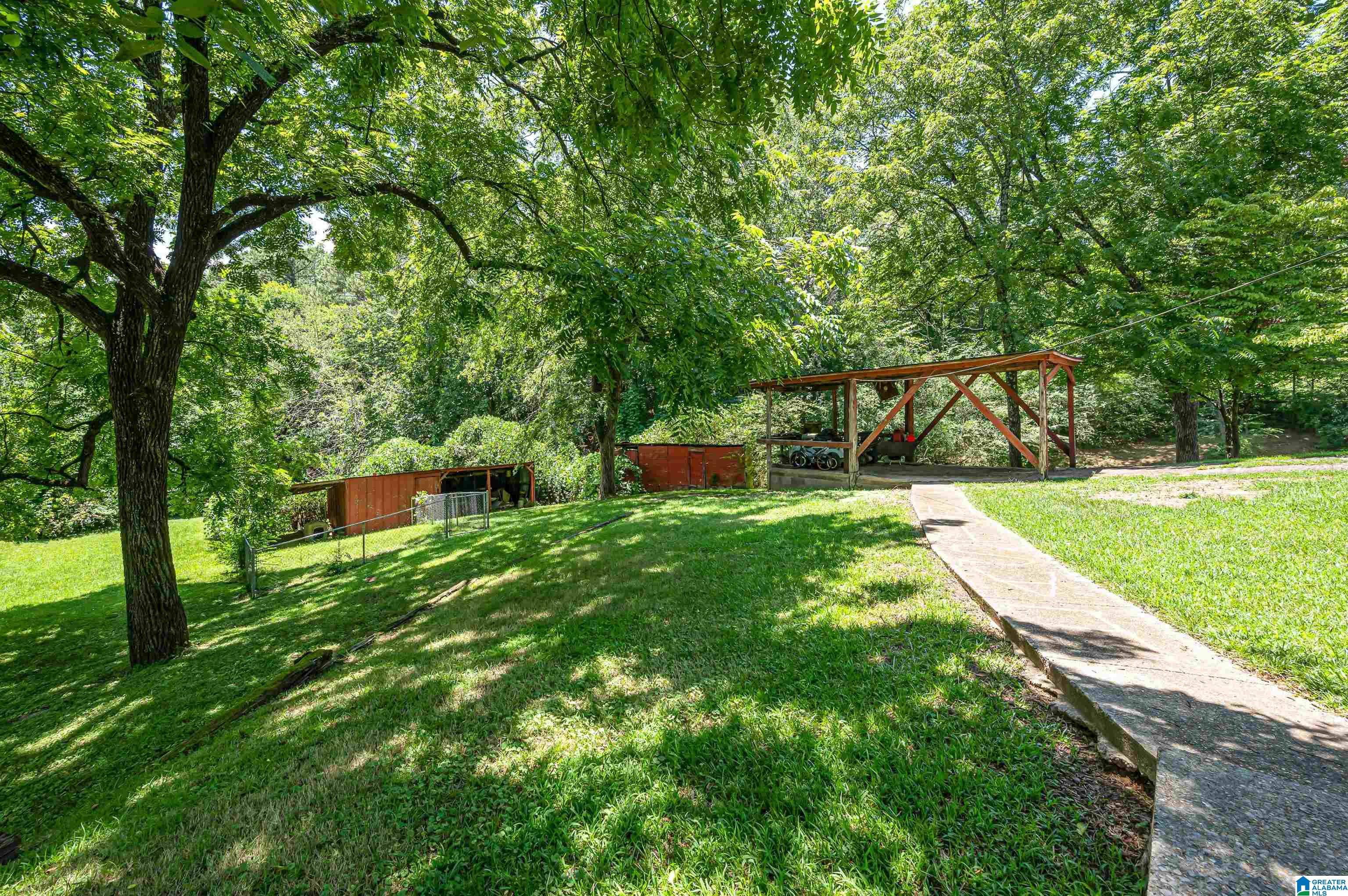 4312 Maple Circle Adamsville, AL 35005 - Photo 27 of 38