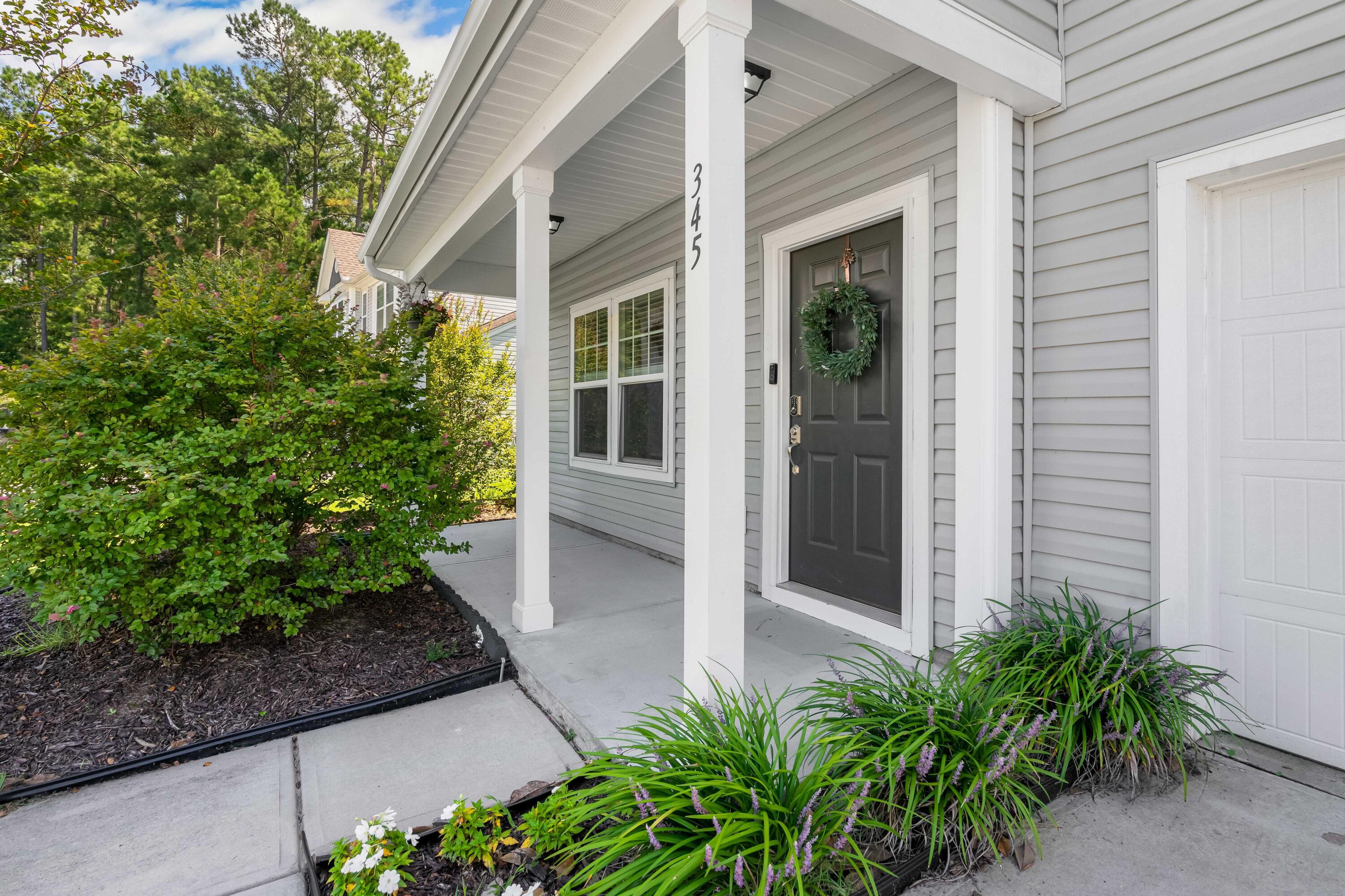 345 Garbar Lane Moncks Corner, SC 29461 - Photo 5 of 54 Entryway