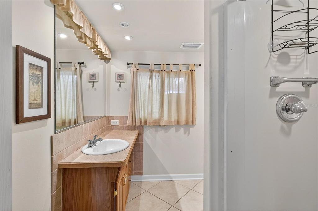 945 Todd Way Tavares, FL 32778 - Photo 35 of 75