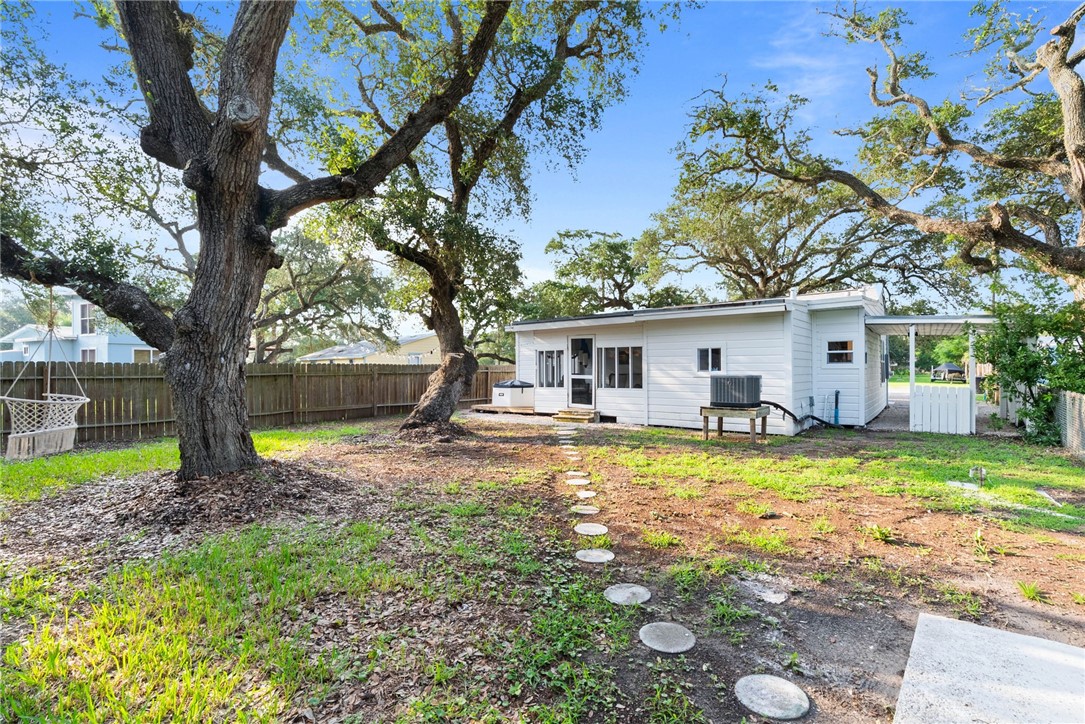 405 Broadway Street Fulton, TX 78382 - Photo 24 of 27