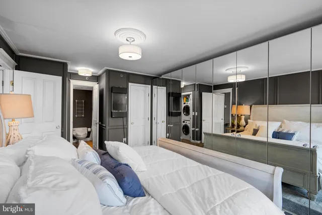 $560,000 | 601 Pennsylvania Avenue Northwest, Unit 1502N, Washington, DC 20004