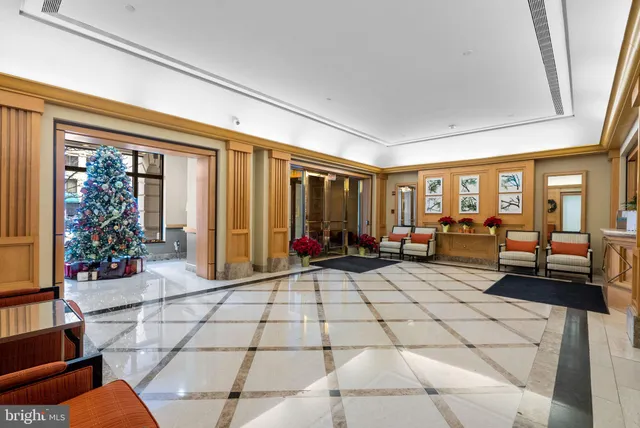 $560,000 | 601 Pennsylvania Avenue Northwest, Unit 1502N, Washington, DC 20004