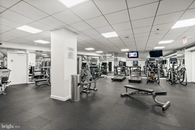 $560,000 | 601 Pennsylvania Avenue Northwest, Unit 1502N, Washington, DC 20004