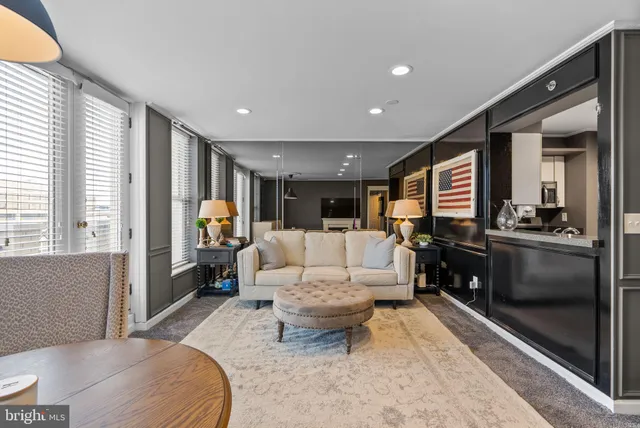 $560,000 | 601 Pennsylvania Avenue Northwest, Unit 1502N, Washington, DC 20004