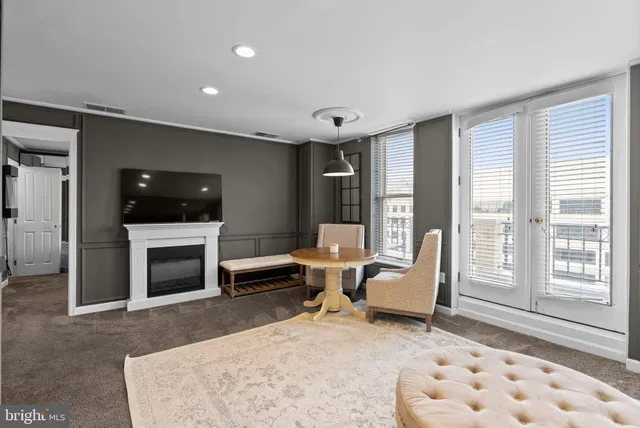 $560,000 | 601 Pennsylvania Avenue Northwest, Unit 1502N, Washington, DC 20004