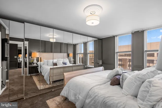 $560,000 | 601 Pennsylvania Avenue Northwest, Unit 1502N, Washington, DC 20004