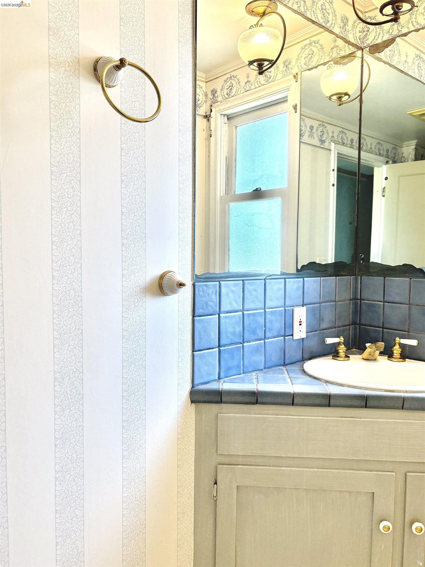 916 Cragmont Avenue Berkeley, CA 94708 - Photo 27 of 35