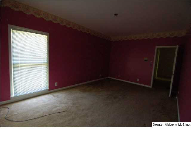 515 Polly Reed Road Northeast Birmingham, AL 35215 - Photo 17 of 20
