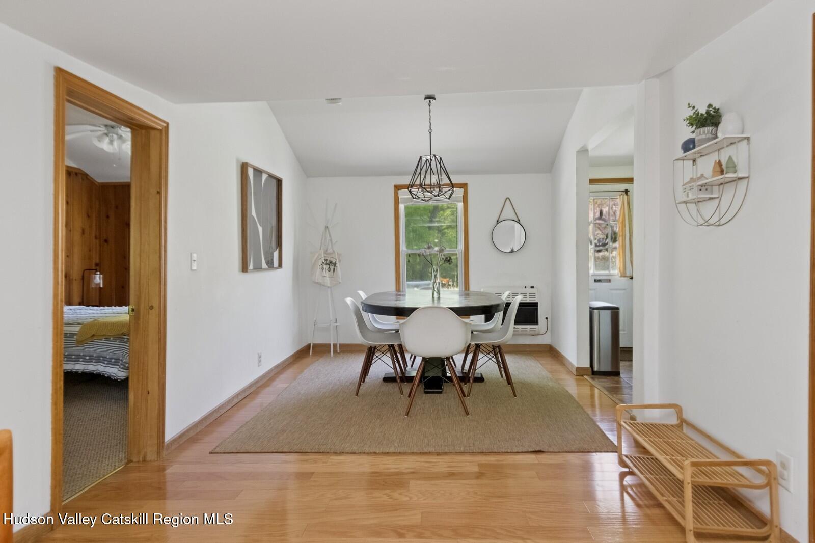 194 High Falls Road Saugerties, NY 12477 - Photo 12 of 37 Dining room
