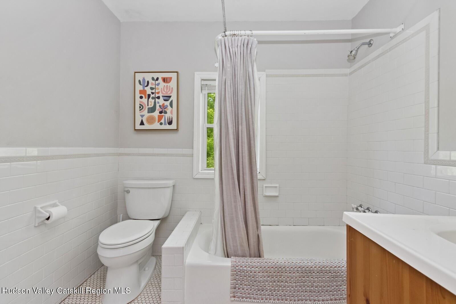 194 High Falls Road Saugerties, NY 12477 - Photo 22 of 37 Bathroom