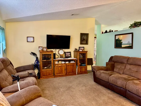 $349,000 | 2091 Southeast 24th Boulevard, Okeechobee, FL 34974