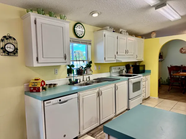 $349,000 | 2091 Southeast 24th Boulevard, Okeechobee, FL 34974