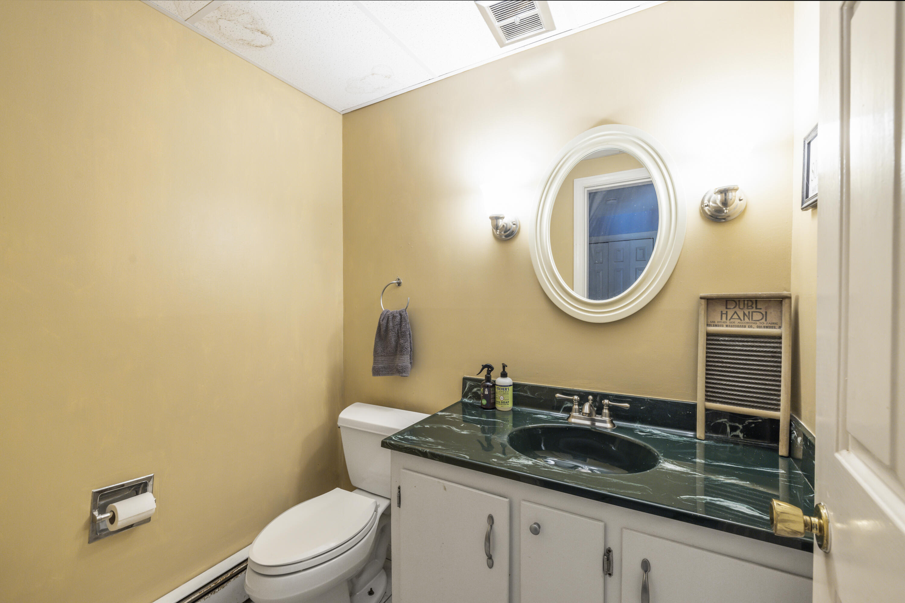 472 Alewive Road Kennebunk, ME 04043 - Photo 21 of 36 3G0A0058