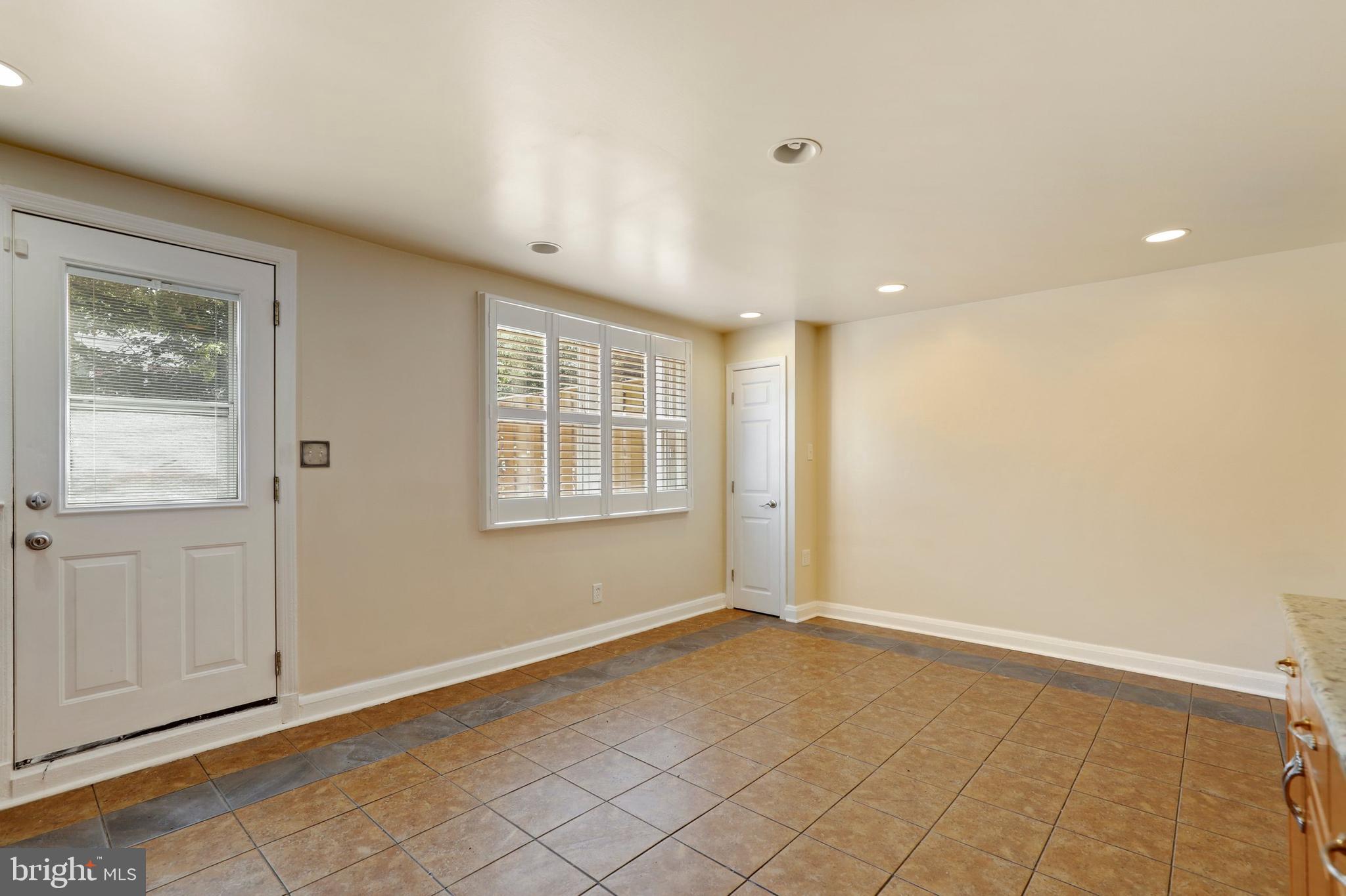 1177 Granville Road Baltimore, MD 21207 - Photo 13 of 29
