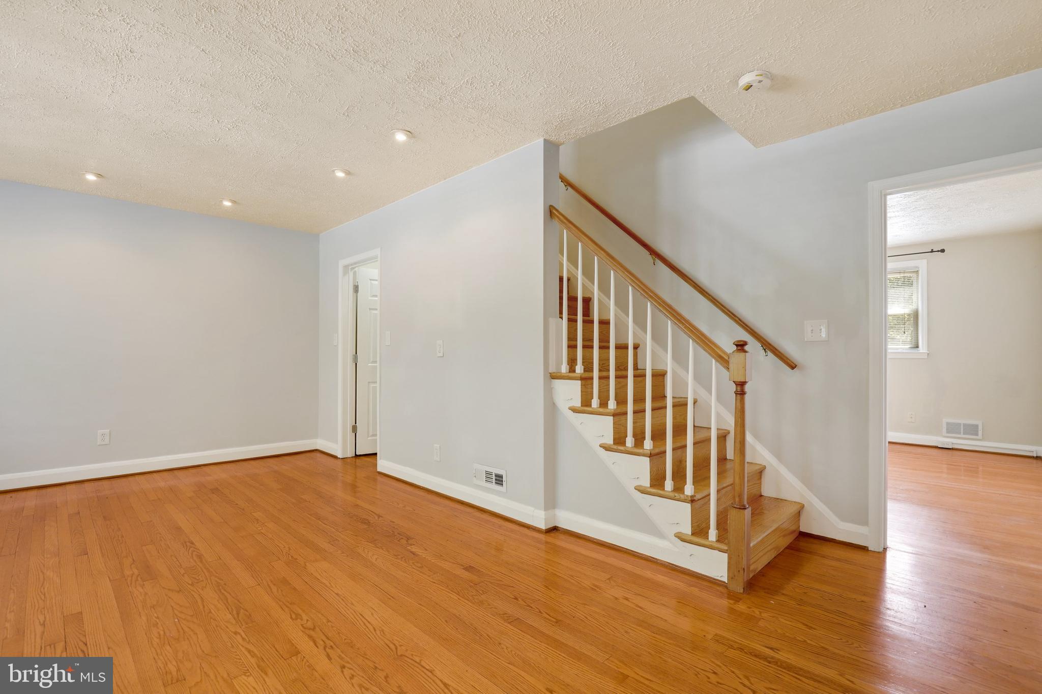1177 Granville Road Baltimore, MD 21207 - Photo 6 of 29