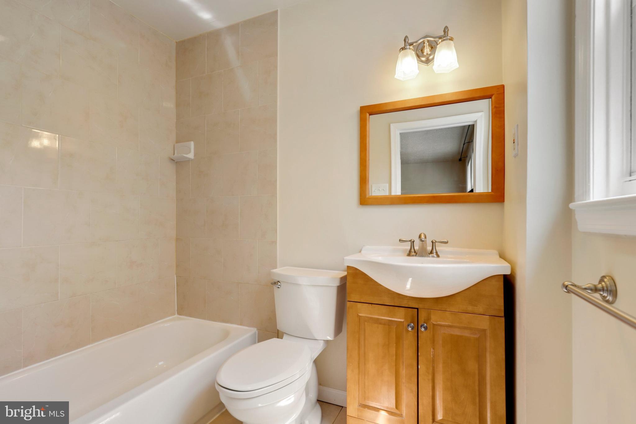 1177 Granville Road Baltimore, MD 21207 - Photo 9 of 29