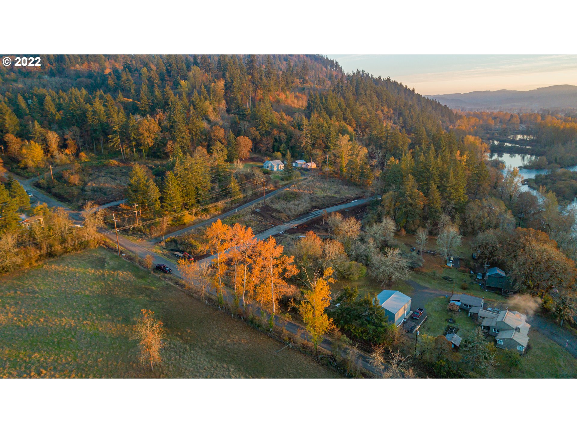 33071 Berlin Road, Unit 1 Lebanon, OR 97355 - Photo 3 of 13 Gallery Image 3