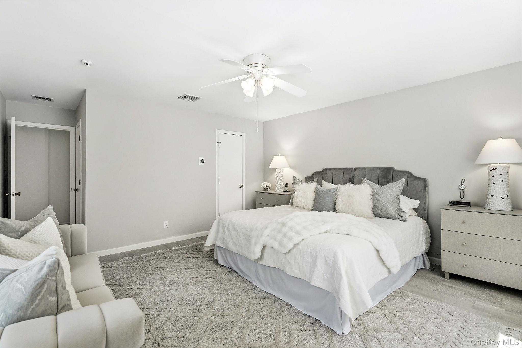 39 Lambert Lane New Rochelle, NY 10804 - Photo 20 of 36 Another view of Primary Bedroom