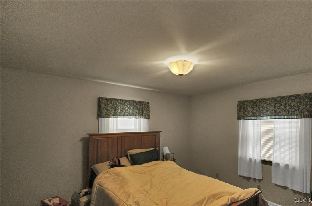 10036 Weiss Road Breinigsville, PA 18031 - Photo 25 of 44 Gallery Image 25