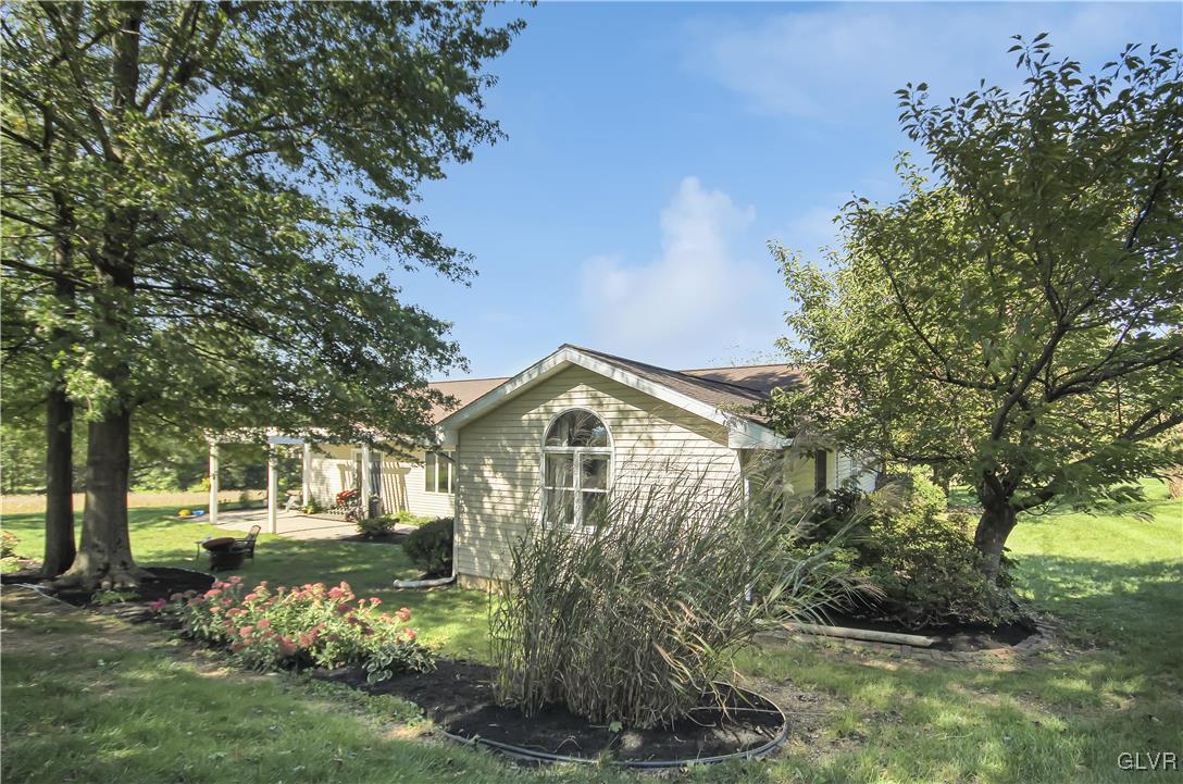 10036 Weiss Road Breinigsville, PA 18031 - Photo 32 of 44 Gallery Image 32