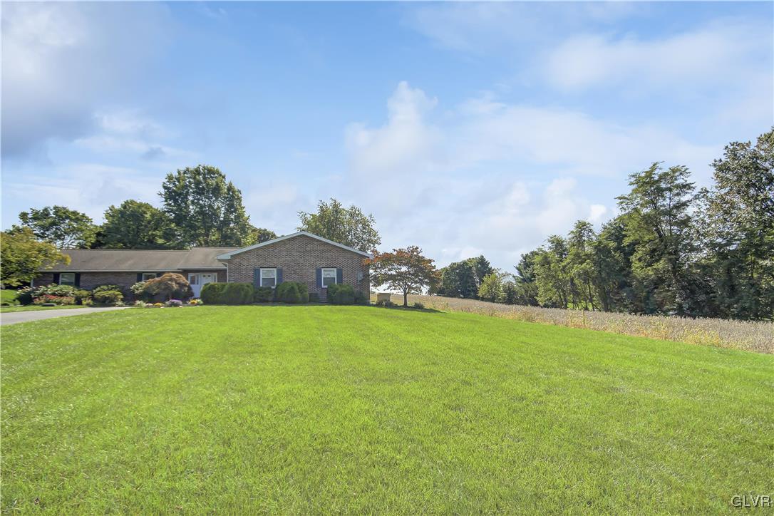 10036 Weiss Road Breinigsville, PA 18031 - Photo 42 of 44 Gallery Image 42