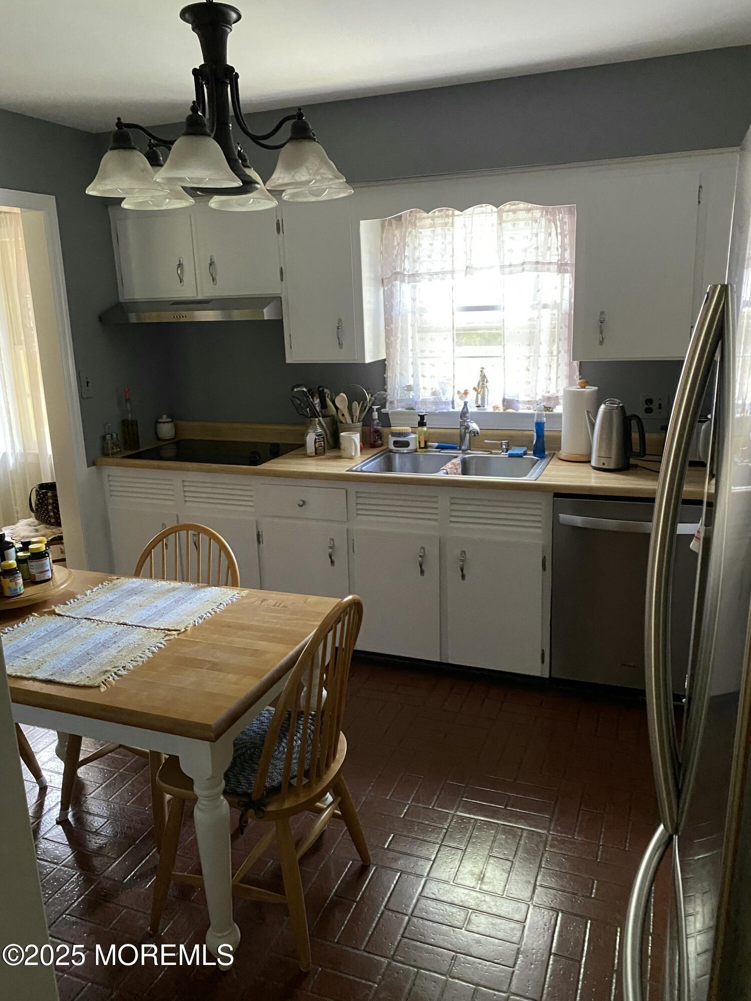 120 Crine Road Morganville, NJ 07751 - Photo 8 of 20 IMG_0562