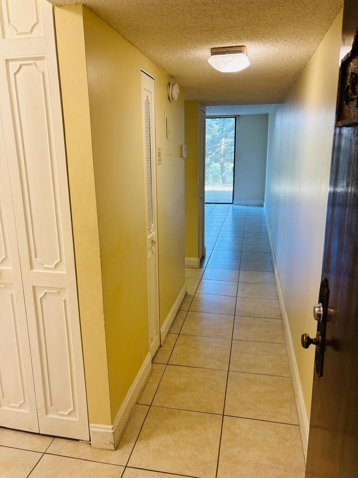 3730 Inverrary Drive, Unit 1M Lauderhill, FL 33319 - Photo 5 of 11 Photo 5