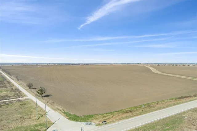 $885,000 | 935 St Troy Tx 76579, Troy, TX 76579