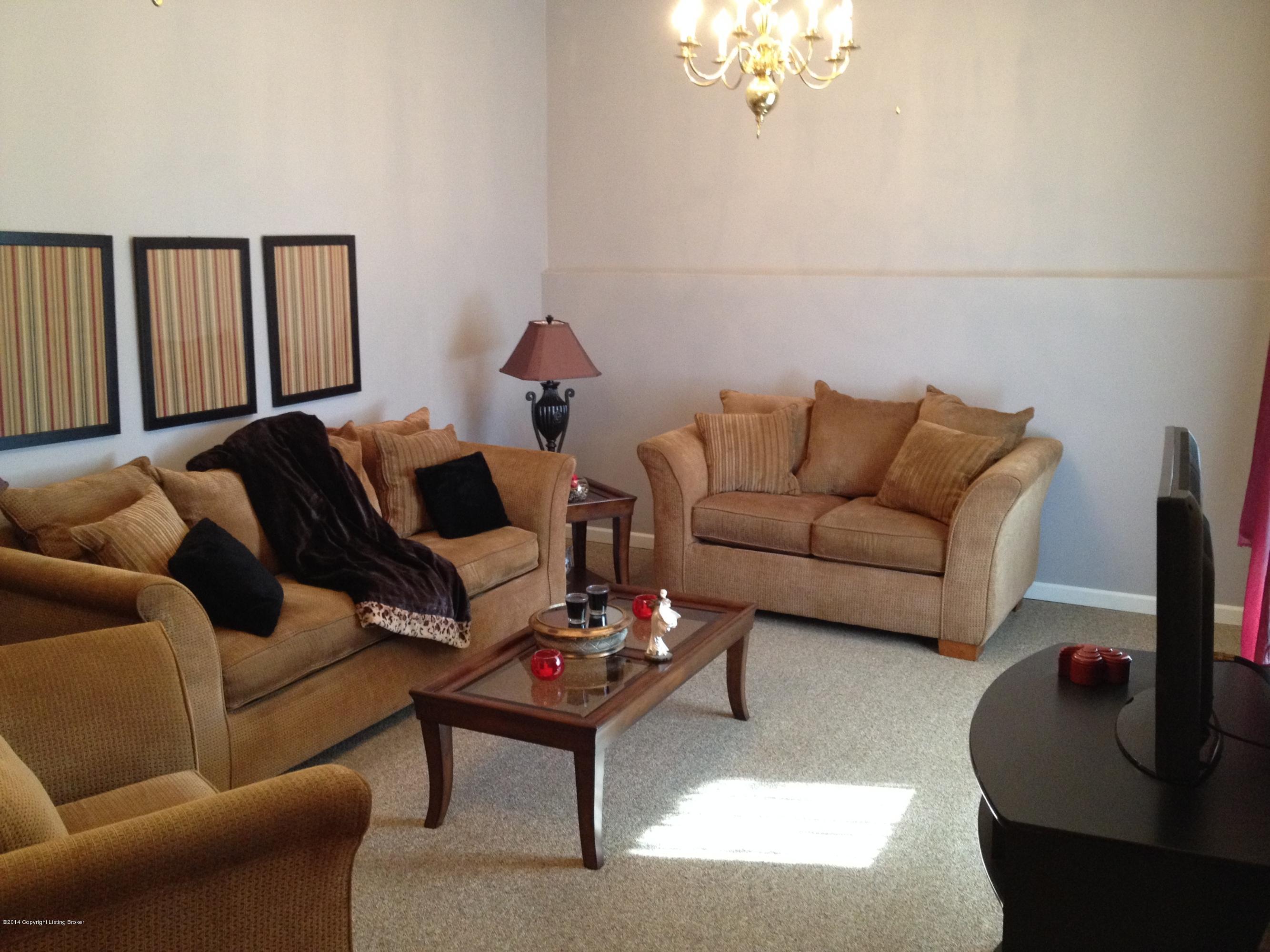 6511 Jacob School Road Prospect, KY 40059 - Photo 2 of 26 living room
