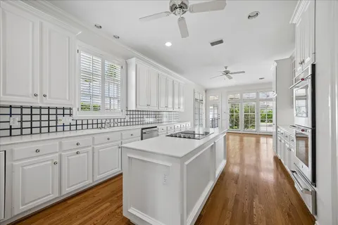 $2,695,000 | 5970 Riverview Way, Houston, TX 77057