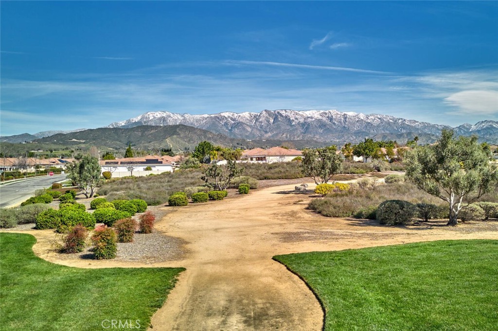 1143 Saguara Road Beaumont, CA 92223 - Photo 65 of 66 Walking Trail.